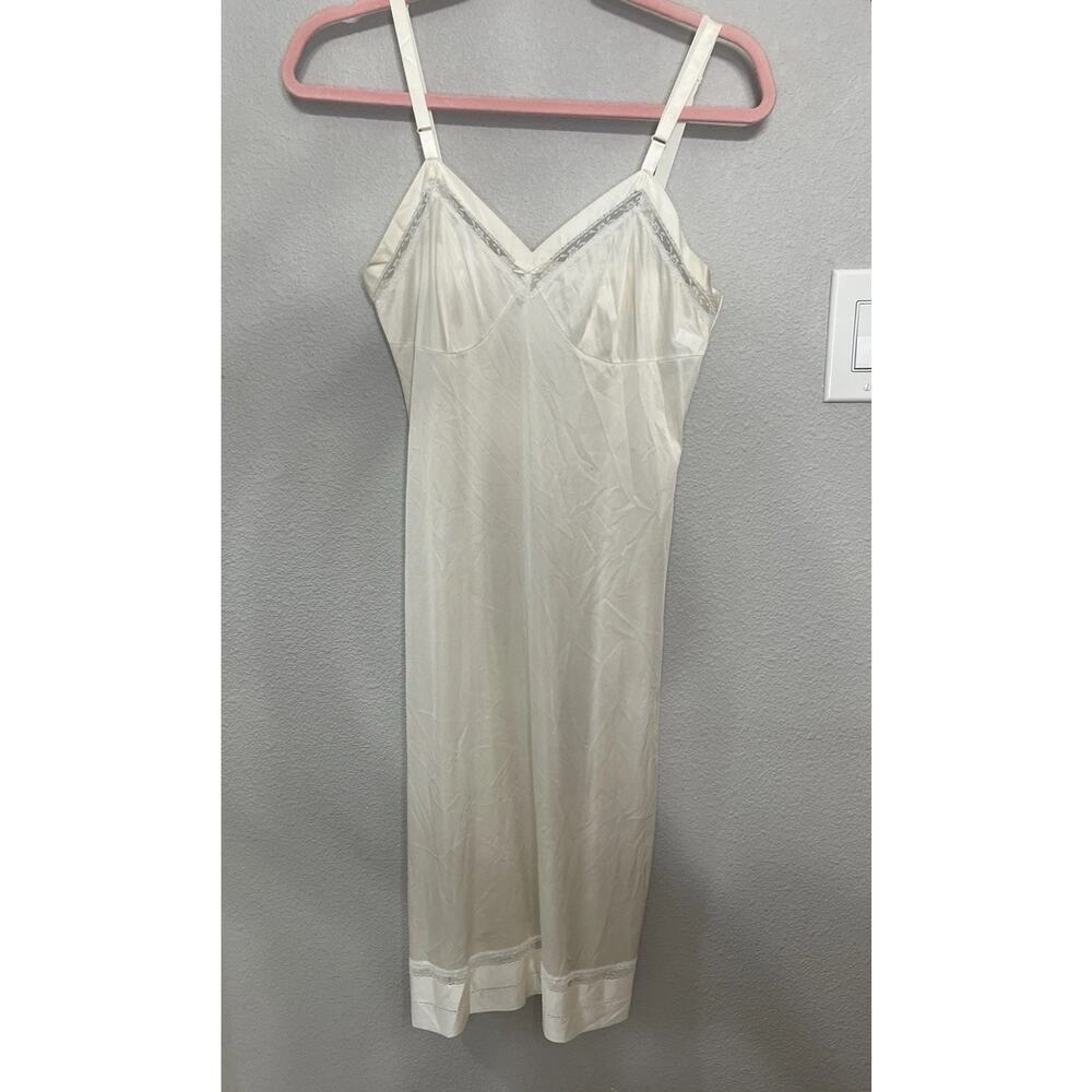 Lorane Vintage Full Slip Dress Ivory White Nylon Lace Trim Tall 34 USA